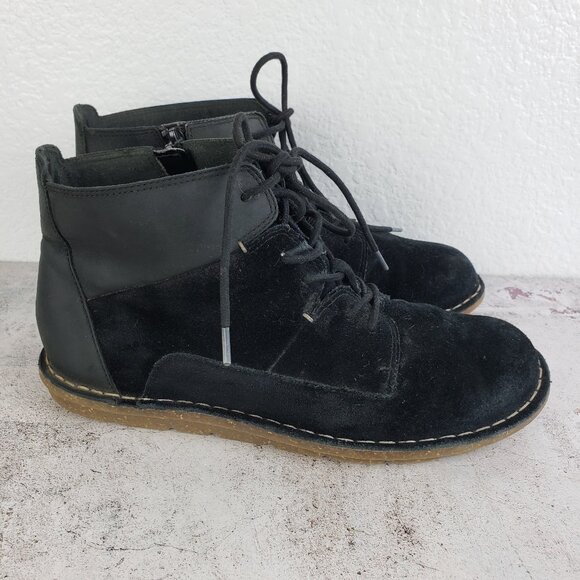 Clarks Collection Tamitha Women's Lace Up Cushion Ankle Desert Booties size 8.5W - Picture 1 of 15